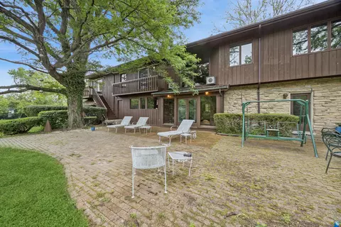 Exterior - 8080 Wolf Rd, Burr Ridge, IL 60527 photo 6 of 7