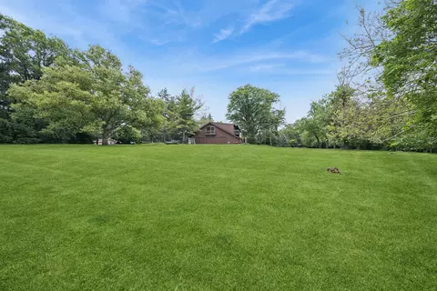 Exterior - 8080 Wolf Rd, Burr Ridge, IL 60527 photo 2 of 7