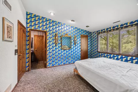 Bedroom - 8080 Wolf Rd, Burr Ridge, IL 60527 photo 4 of 5