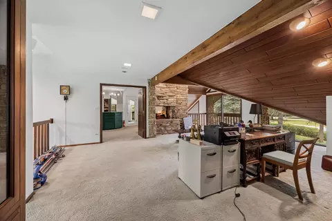 Entry Way - 8080 Wolf Rd, Burr Ridge, IL 60527 photo 7 of 7