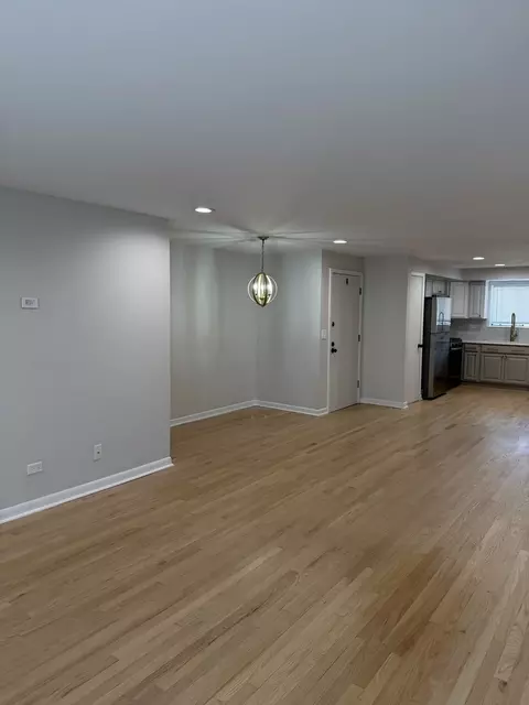 Living - 5357 N Delphia Ave #357, Chicago, IL 60656 photo 2 of 3