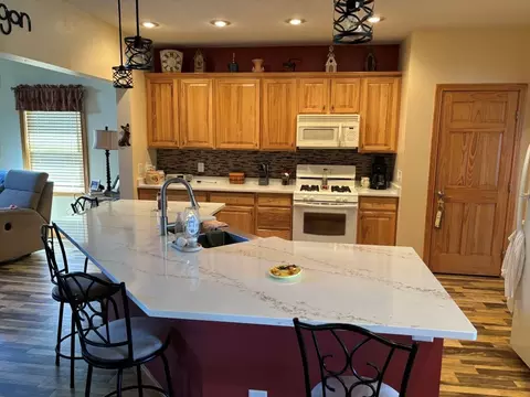 Kitchen - 3053 E 1900 North Rd, Sheldon, IL 60966 photo 1 of 2