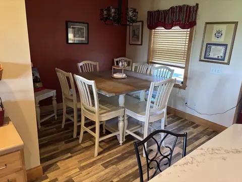Dining - 3053 E 1900 North Rd, Sheldon, IL 60966 photo 1 of 1