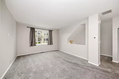Living - 2264 Daybreak Dr, Aurora, IL 60503 photo 1 of 3