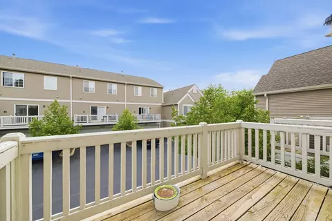 Other - 2264 Daybreak Dr, Aurora, IL 60503 photo 2 of 6