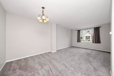 Living - 2264 Daybreak Dr, Aurora, IL 60503 photo 2 of 3