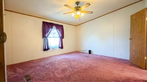 Bedroom - 301 Oak St, Minonk, IL 61760 photo 5 of 5