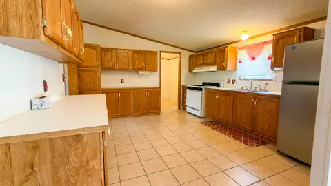 Kitchen - 301 Oak St, Minonk, IL 61760 photo 3 of 4