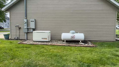 Exterior - 301 Oak St, Minonk, IL 61760 photo 12 of 12