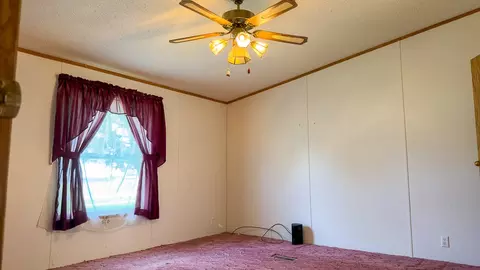 Bedroom - 301 Oak St, Minonk, IL 61760 photo 4 of 5