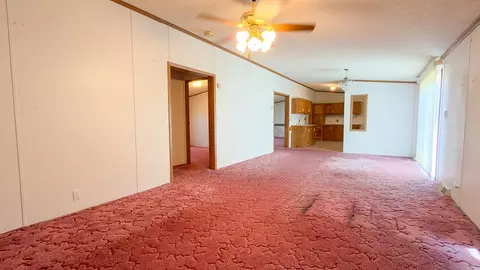 Living - 301 Oak St, Minonk, IL 61760 photo 6 of 6