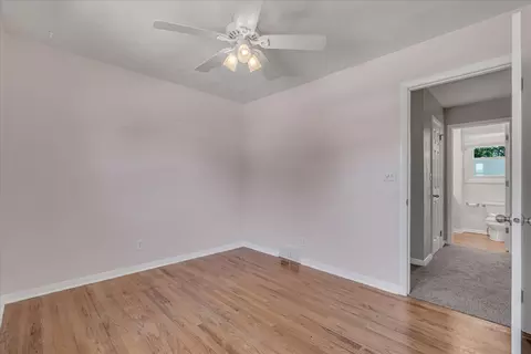 Bedroom - 4714 20th Ave, Moline, IL 61265 photo 5 of 8