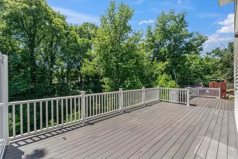 Exterior - 4714 20th Ave, Moline, IL 61265 photo 6 of 10