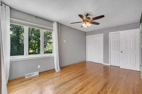 Bedroom - 4714 20th Ave, Moline, IL 61265 photo 2 of 8
