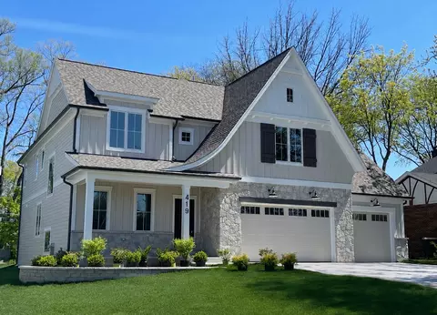419 S Pine Ave, Arlington Heights, IL 60005