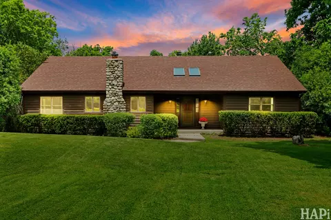 15192 W Rockland Rd, Libertyville, IL 60048