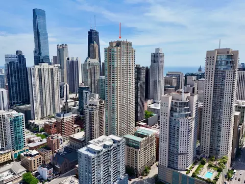 33 W Ontario St #48A, Chicago, IL 60654