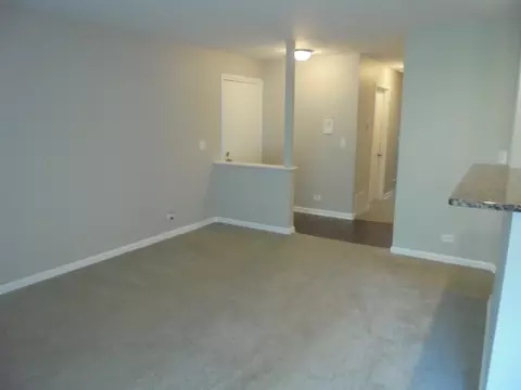 Living - 4730 Calvert Dr #C2, Rolling Meadows, IL 60008 photo 3 of 7