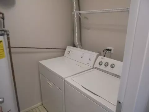 Other - 4730 Calvert Dr #C2, Rolling Meadows, IL 60008 photo 4 of 4
