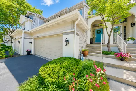 2422 Palazzo Dr, Buffalo Grove, IL 60089