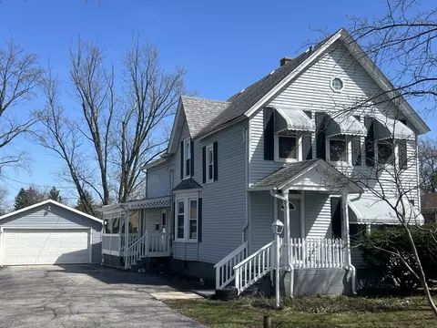 7113 Clarendon Hills Rd, Darien, IL 60561