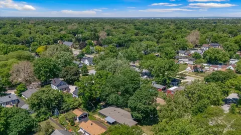 View/Area - 321 Ingleside Ave, Aurora, IL 60506 photo 6 of 8