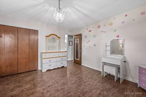 Bedroom - 321 Ingleside Ave, Aurora, IL 60506 photo 4 of 5