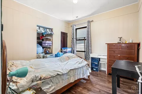 Bedroom - 655 W 43rd Pl, Chicago, IL 60609 photo 3 of 4