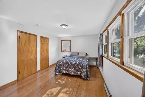 Bedroom - 413 Water St, Thornton, IL 60476 photo 1 of 2