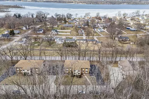 View/Area - 25 Cherry Hill Ct, Hampton, IL 61256 photo 3 of 4