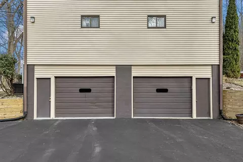 Exterior - 25 Cherry Hill Ct, Hampton, IL 61256 photo 2 of 4