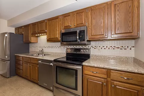 Kitchen - 25 Cherry Hill Ct, Hampton, IL 61256 photo 2 of 2
