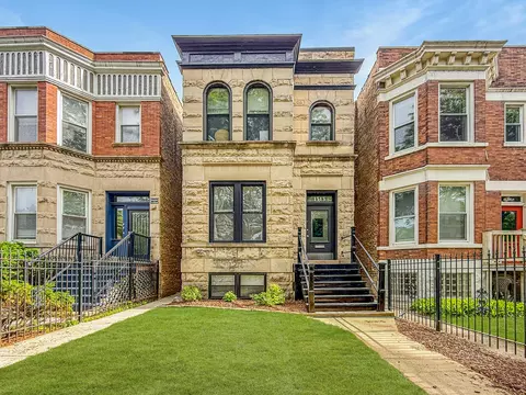 1513 W Addison St, Chicago, IL 60613