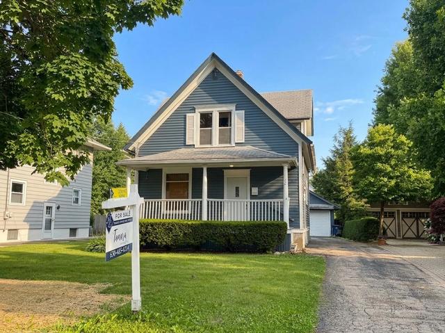 26 Monroe Ave, Elgin, IL 60123