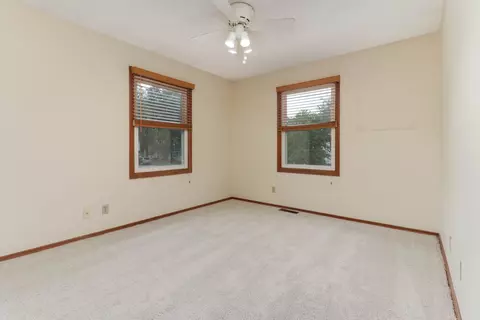 Bedroom - 4 Moonstone Ct, Bloomington, IL 61704 photo 3 of 6