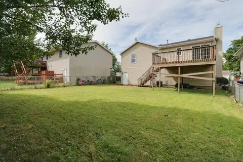 Exterior - 4 Moonstone Ct, Bloomington, IL 61704 photo 6 of 11