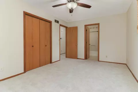 Bedroom - 4 Moonstone Ct, Bloomington, IL 61704 photo 2 of 6