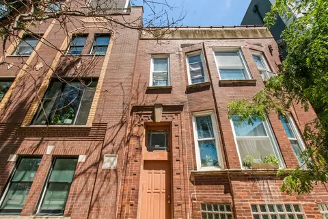 1630 W Melrose St, Chicago, IL 60657