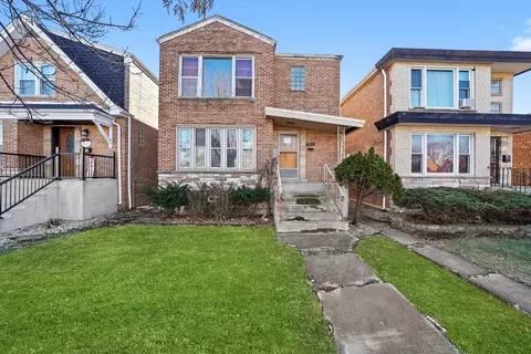 4405 W Marquette Rd, Chicago, IL 60629