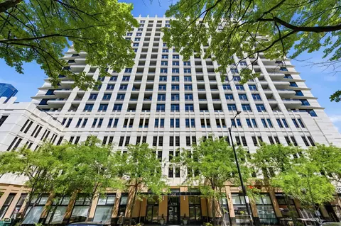 1255 S State St #708, Chicago, IL 60605