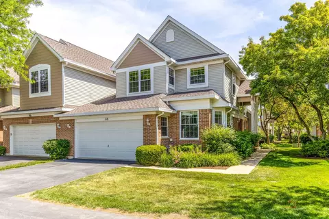 Exterior - 118 Bay Dr, Itasca, IL 60143 photo 2 of 8