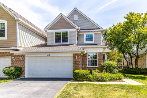 118 Bay Dr, Itasca, IL 60143