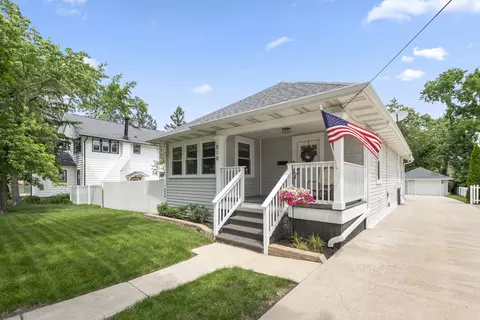 510 E 13th St, Lockport, IL 60441