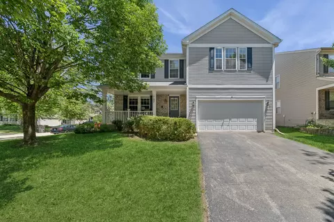 1702 Stonegate Dr, Montgomery, IL 60538