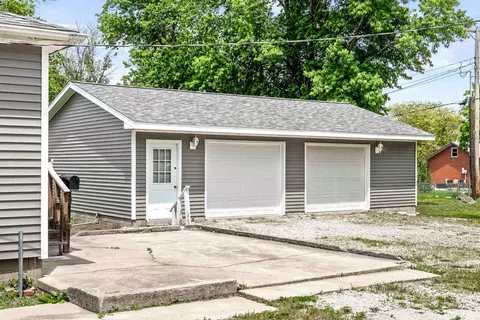 Other - 525 Grant St, Chenoa, IL 61726 photo 7 of 8