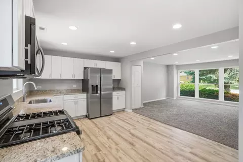 Kitchen - 696 1st St, Crete, IL 60417 photo 3 of 3