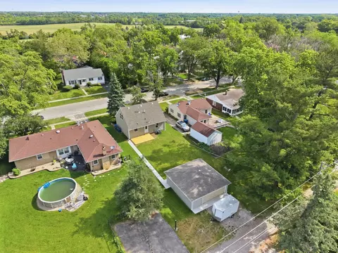 View/Area - 696 1st St, Crete, IL 60417 photo 7 of 7