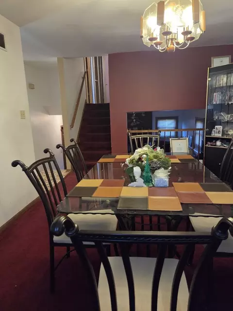 Dining - 920 E 153rd St, Harvey, IL 60426 photo 2 of 3