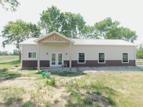 5551 Il Highway 26, Hennepin, IL 61327