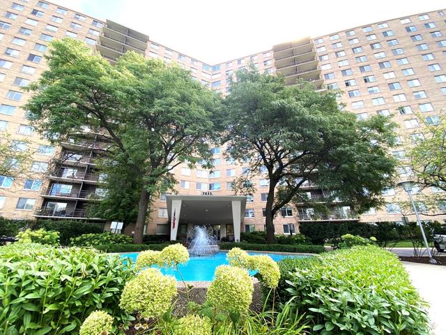 7033 N Kedzie Ave #1414, Chicago, IL 60645